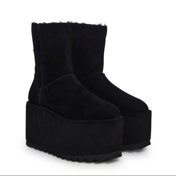 Darker Wavs Dolls Kill Platform Boots - Fleece Lined - Suede - NWT - Picture 1 of 4